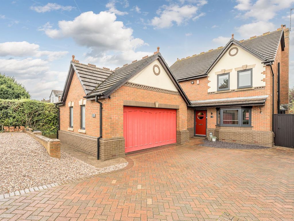 4 bed detached house for sale in Cot Lane, Kingswinford DY6, £525,000