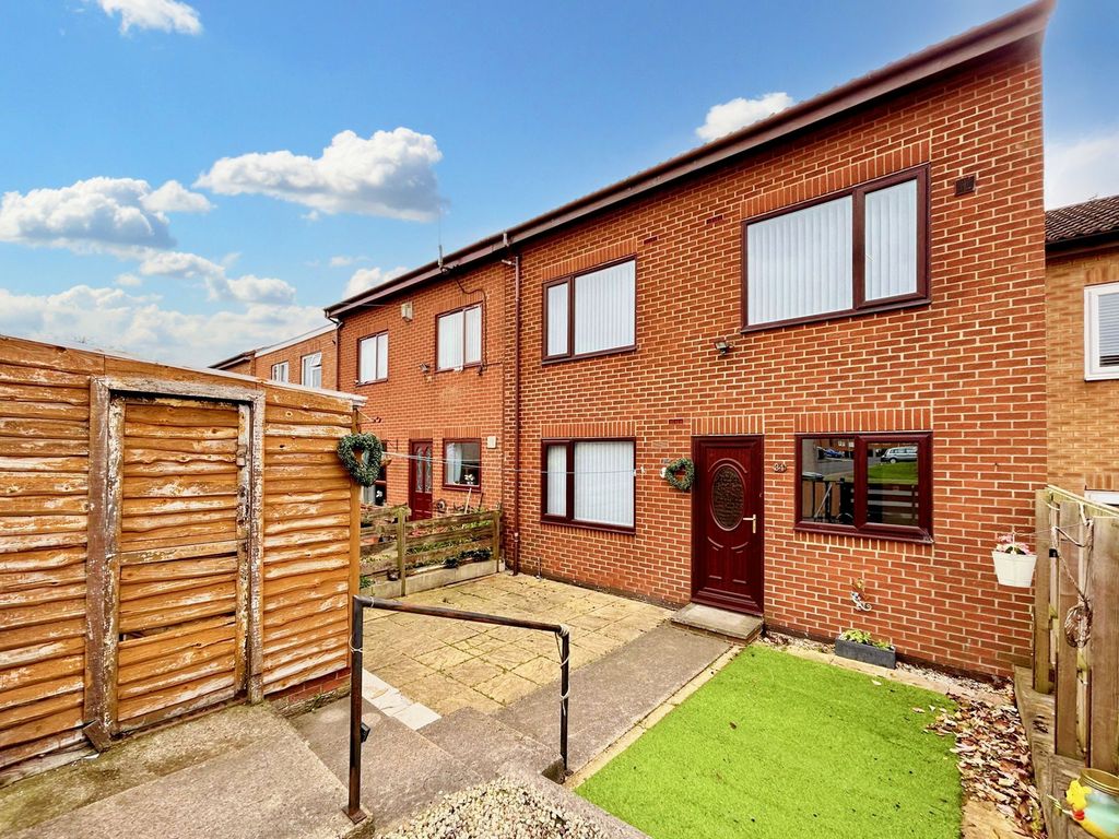 3 bed semidetached house for sale in Gloucester Place, Peterlee SR8, £