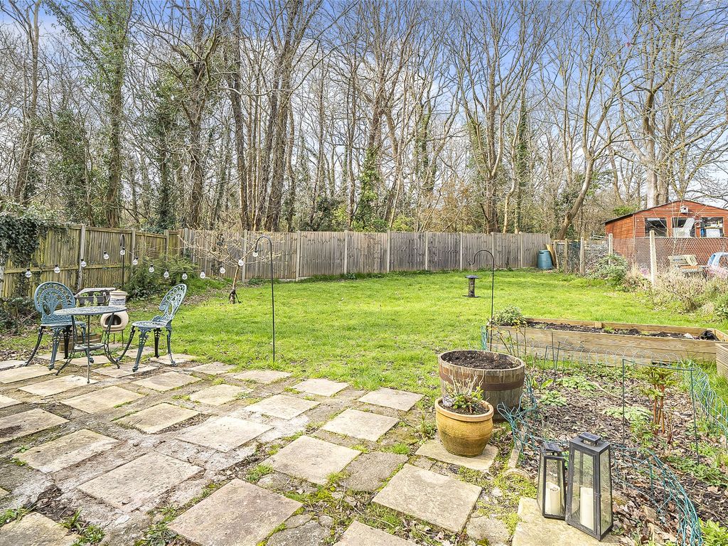 2 bed for sale in Eynsford Close, Petts Wood, Orpington BR5