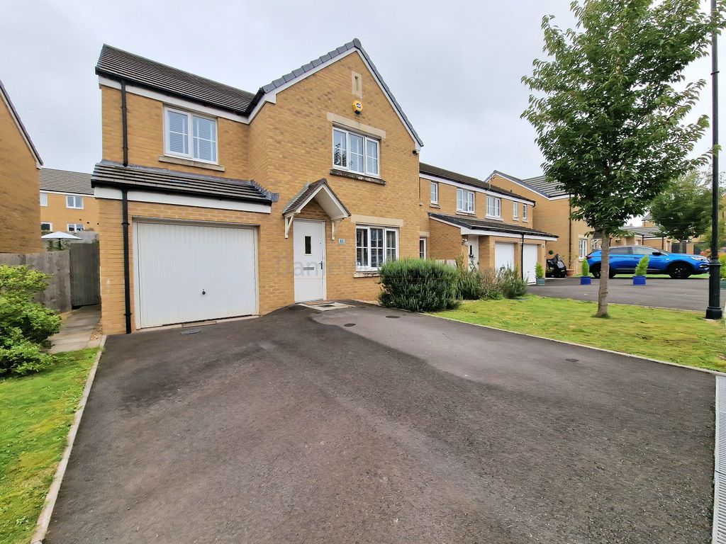 4 bed detached house for sale in Ffordd Yr Eiddew, Coity, Bridgend. CF35, £318,500 Zoopla