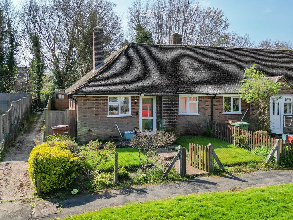 2 bed terraced bungalow for sale in Bramley Drive, Cranbrook TN17 Zoopla