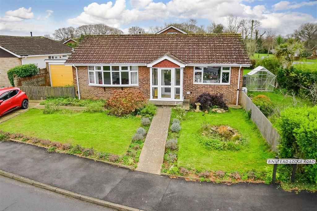 3 bed detached bungalow for sale in Binstead Lodge Road, Binstead, Ryde