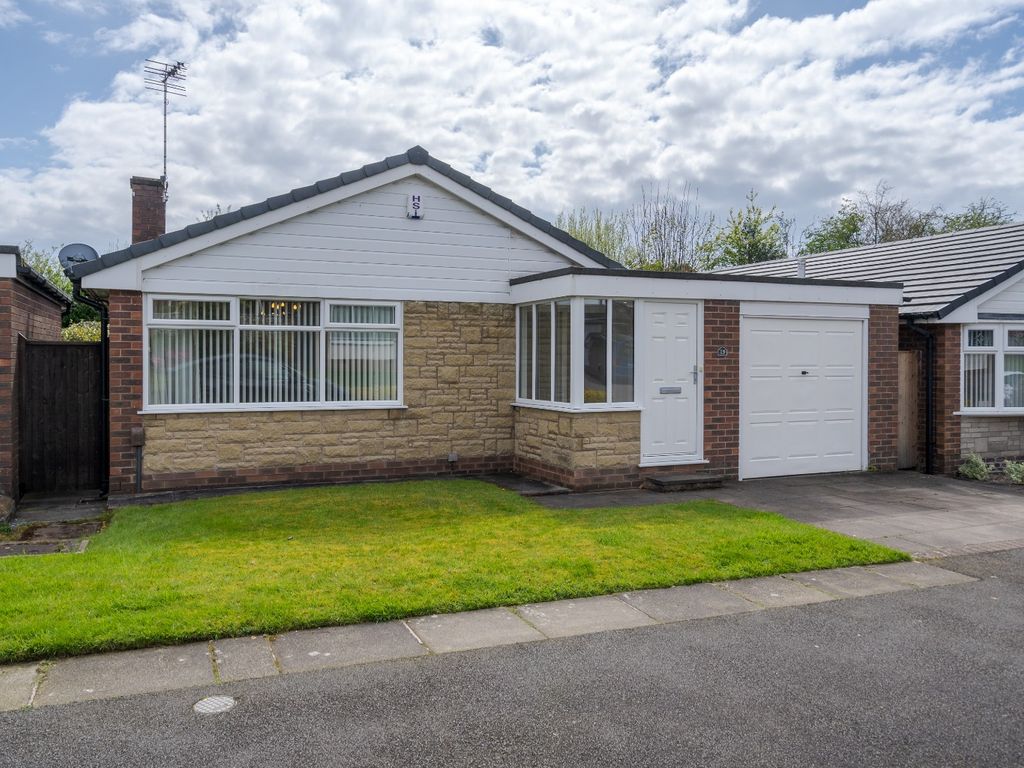 3 bed detached bungalow for sale in Broadway, Atherton, Manchester M46