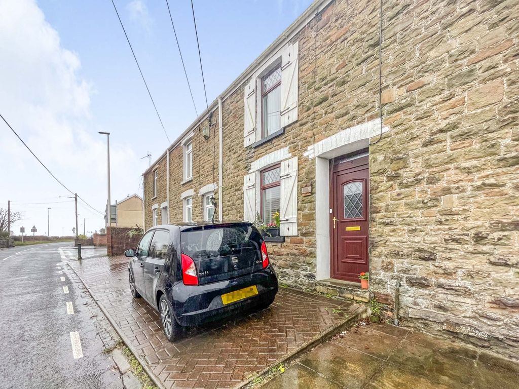 3 bed terraced house for sale in heol y parc, hendy, pontarddulais, swansea, carmarthenshire sa4