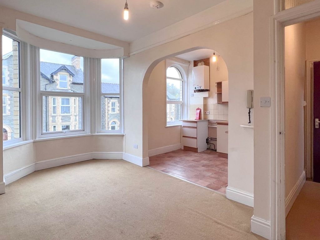 2 bed flat for sale in Garth Road, Builth Wells LD2 Zoopla