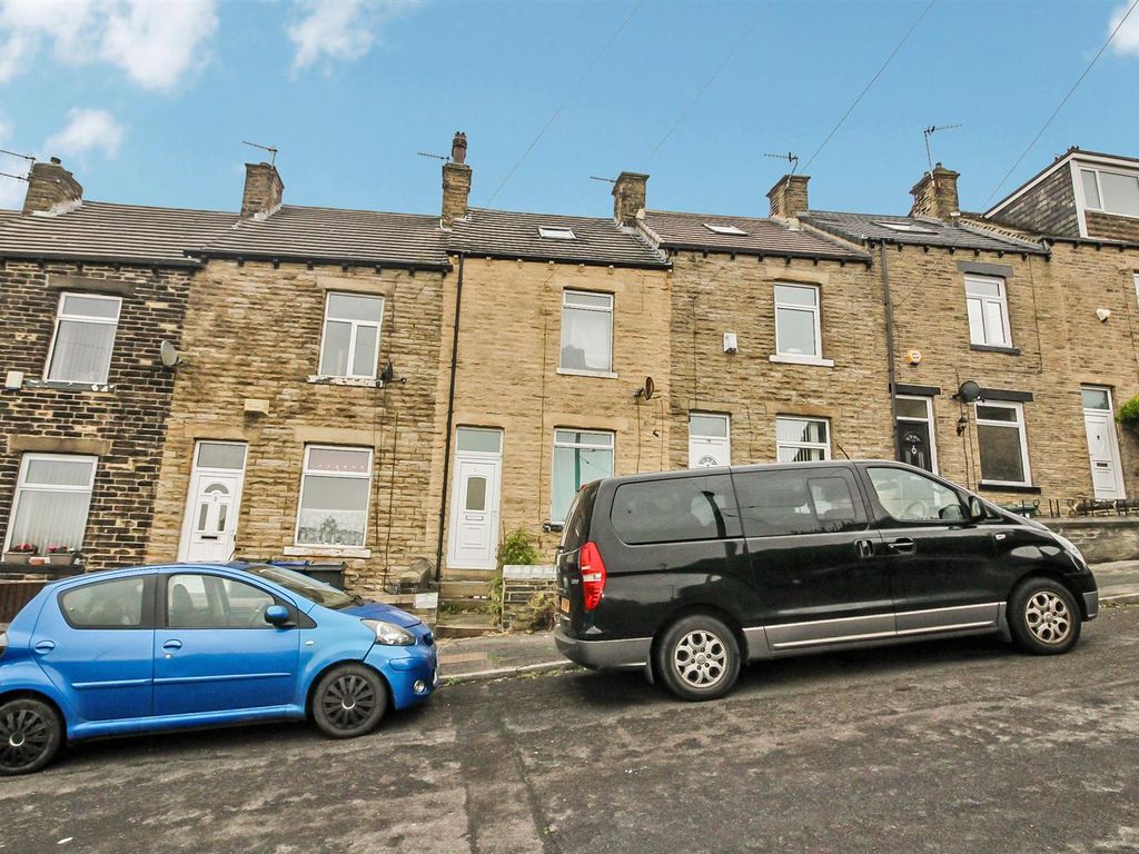 4 bed terraced house for sale in Airedale Crescent, Bradford BD3 Zoopla