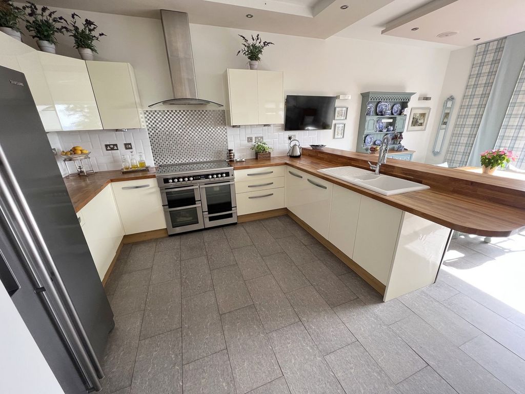 3 bed semidetached house for sale in Belmont Road, Lower Parkstone