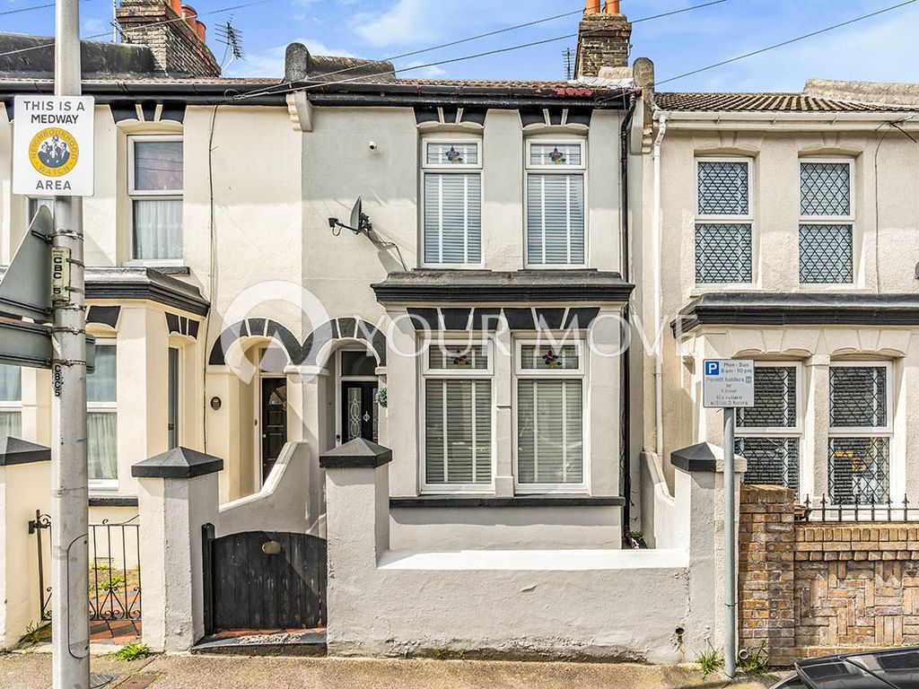 3 bed terraced house for sale in Chaucer Road, Gillingham, Kent ME7