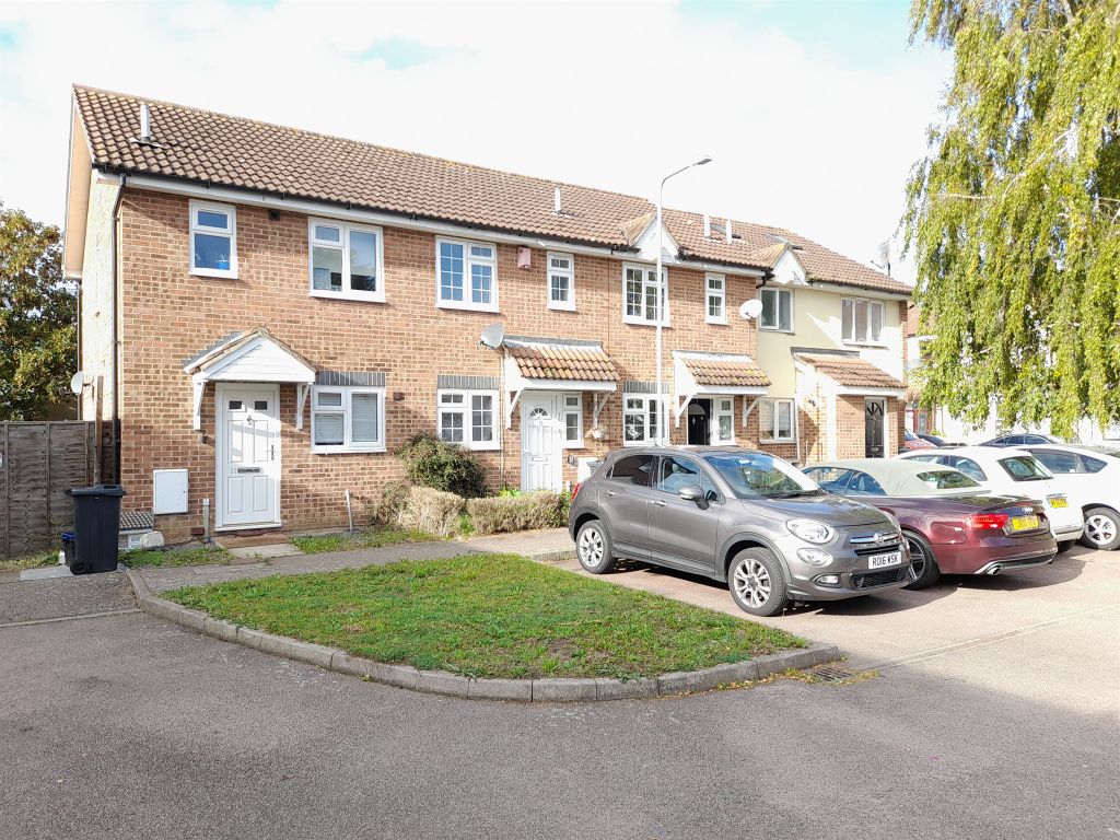 2 bed terraced house for sale in Durham Place, Eton Road, Ilford IG1, £