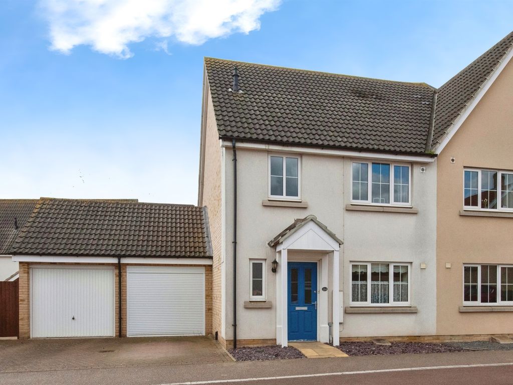 4 bed semidetached house for sale in Boyton Hall Drive, Combs Lane, Stowmarket IP14, £340,000