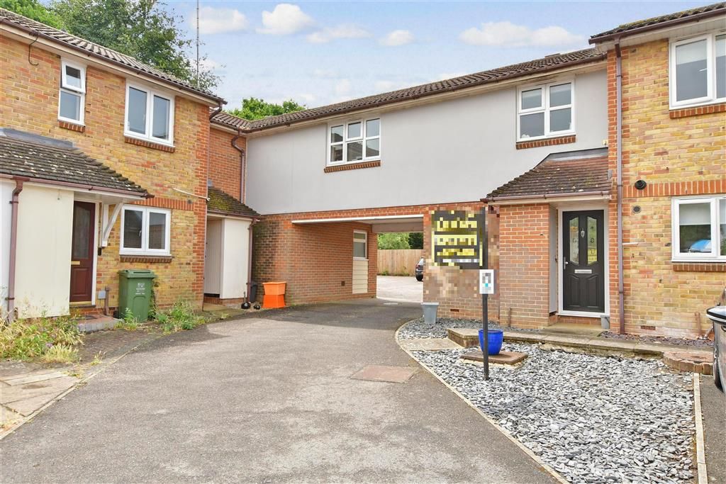 2 bed property for sale in Carpenter Close, Billericay, Essex CM12 Zoopla