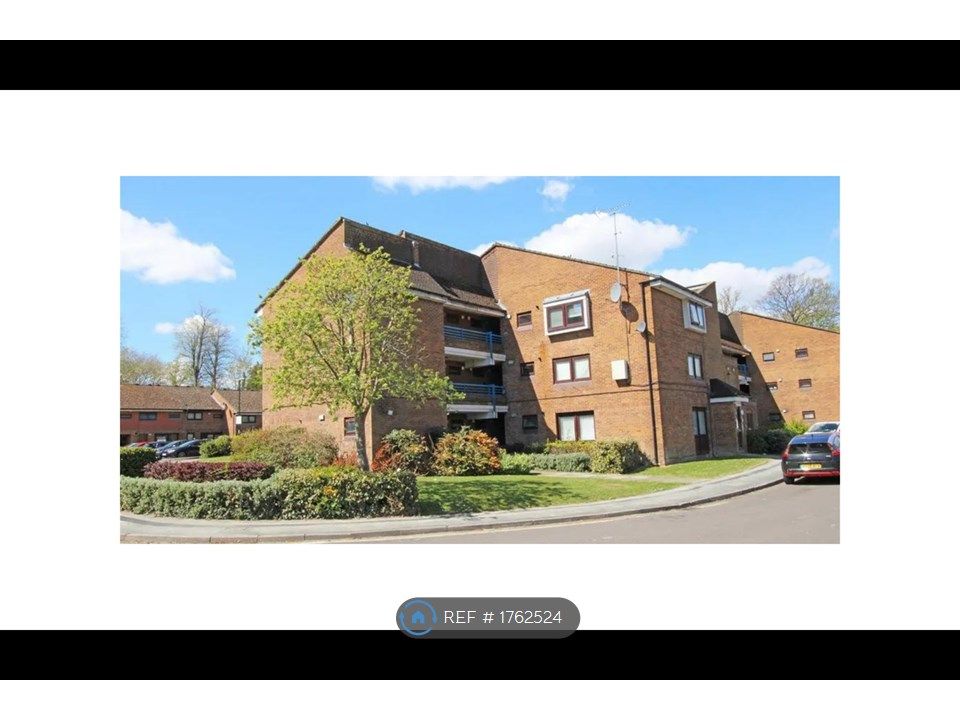 Studio to rent in Ashmore House, Crawley RH11 Zoopla