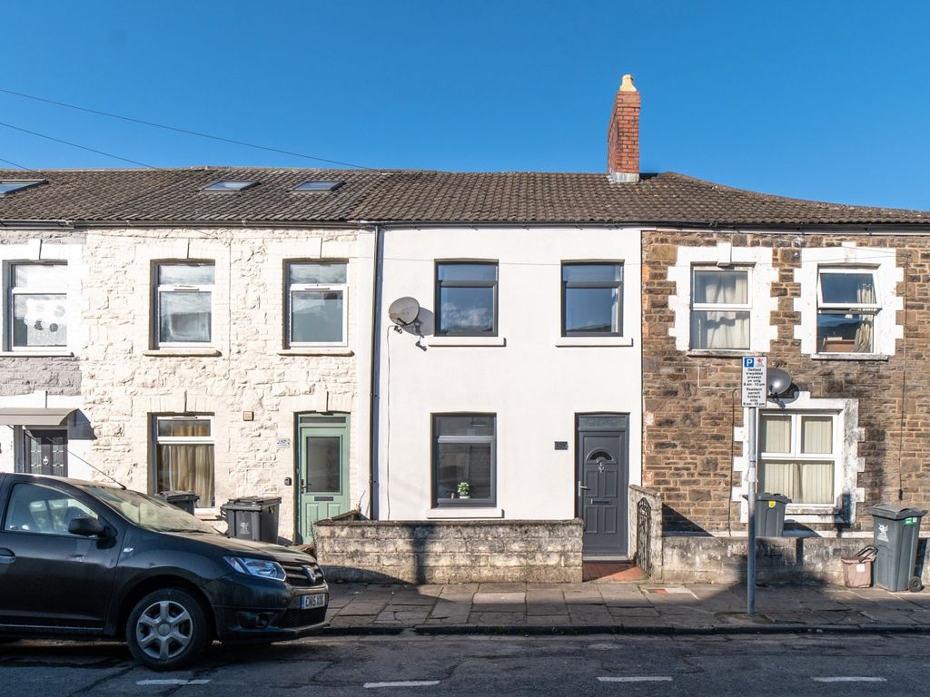 2 bed terraced house for sale in Woodville Court, Woodville Road