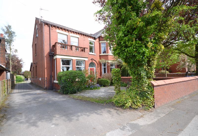 4 bed semidetached house for sale in Moor Road, Croston PR26 Zoopla