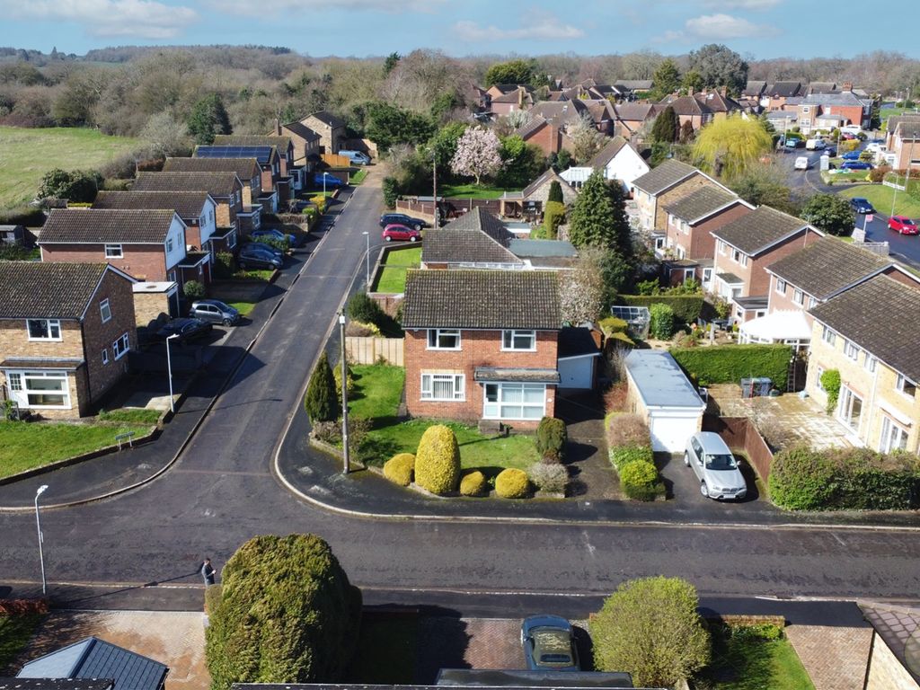 3 bed detached house for sale in The Paddocks, Booker, High