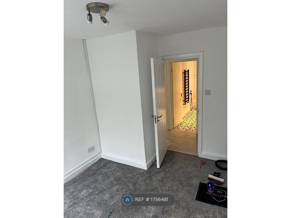 2 bed flat to rent in Eccles New Rd, Salford M5 Zoopla