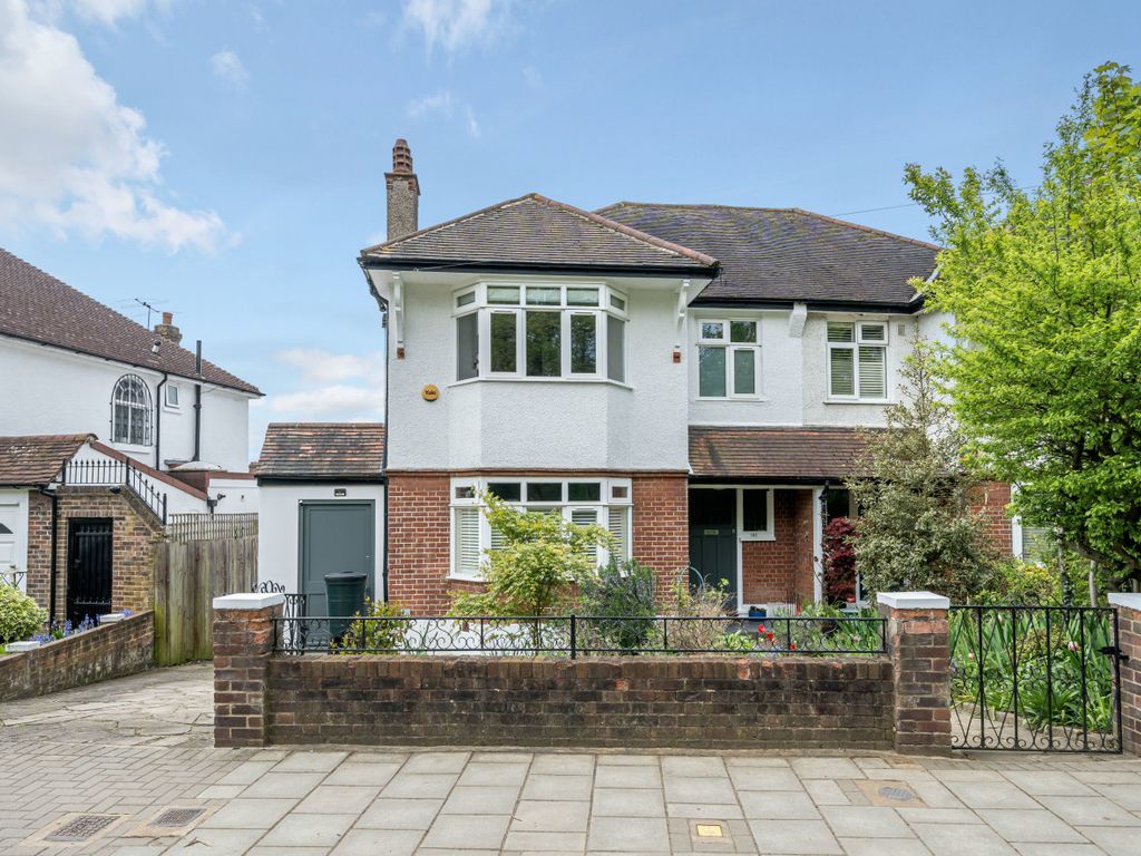4 bed semidetached house for sale in Covington Way, Streatham SW16