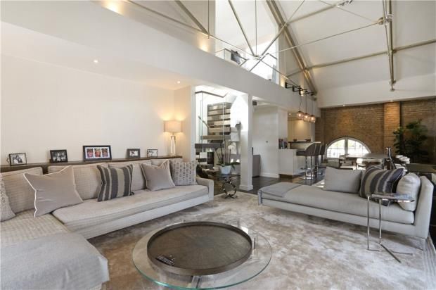 Ivory House East Smithfield London E1W  