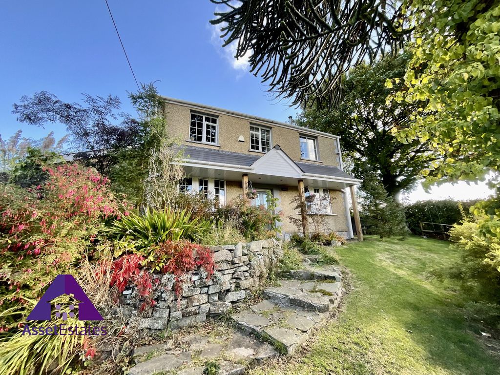 5 bed detached house for sale in Lower Coedcae, Nantyglo, Ebbw Vale