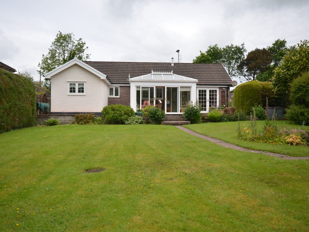 3 bed detached bungalow for sale in Penrhyncoch, Aberystwyth SY23, £