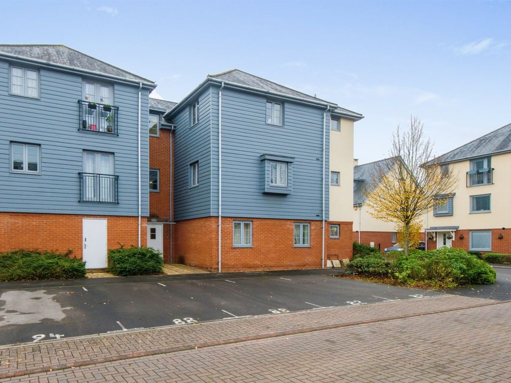 2 bed flat for sale in Freemantle Road, Romsey SO51 Zoopla