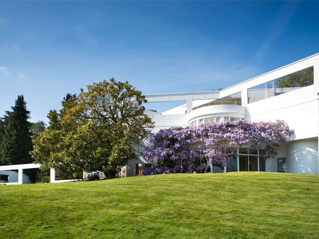 St Ann's Court, St Ann's Hill, Surrey KT16  