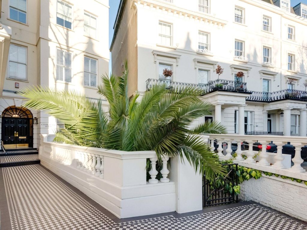 1 bed flat for sale in Clifton Gardens, London W9, £799,950 Zoopla