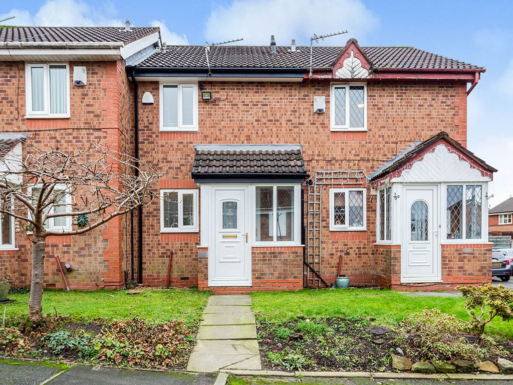 2 bed terraced house to rent in Brierwood Close, Royton, Oldham