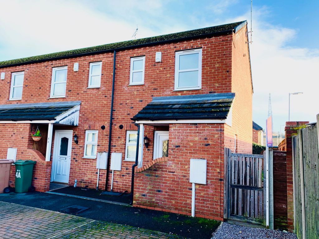 2 bed end terrace house to rent in Park Lane, Lincoln LN5, £950 pcm