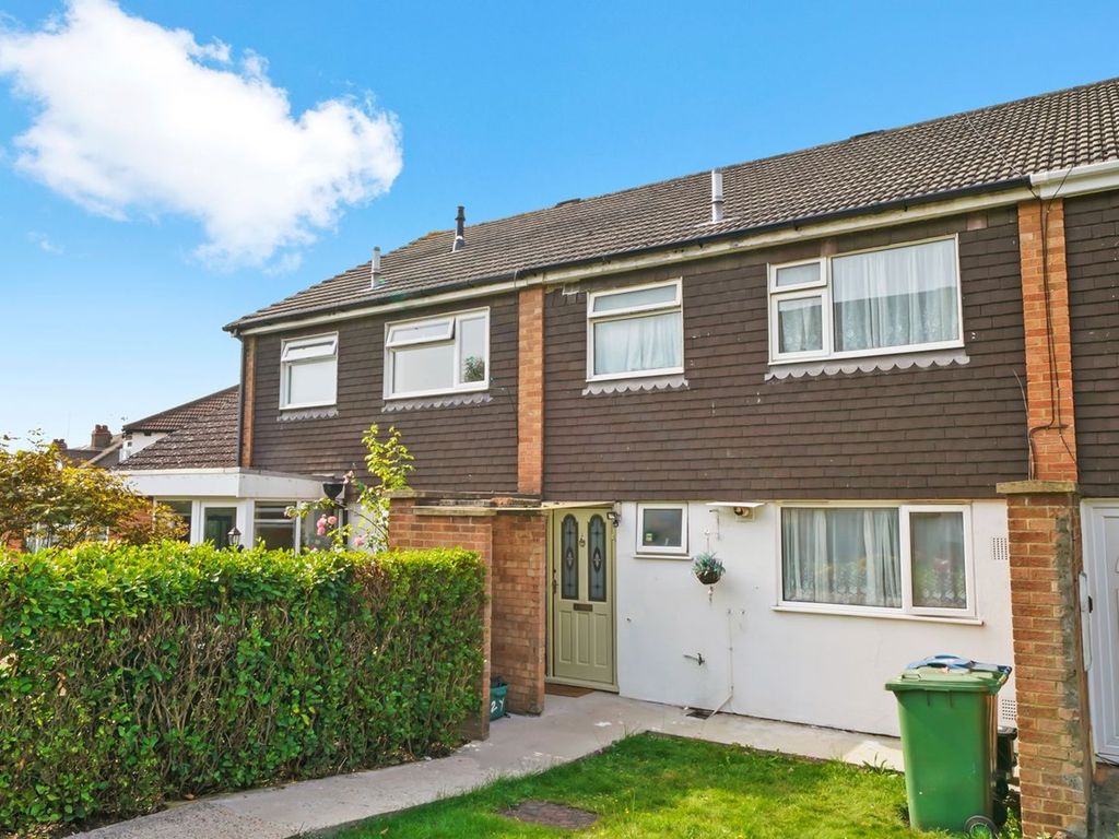 3 bed terraced house for sale in Raglan Terrace, Harrow HA2, £500,000
