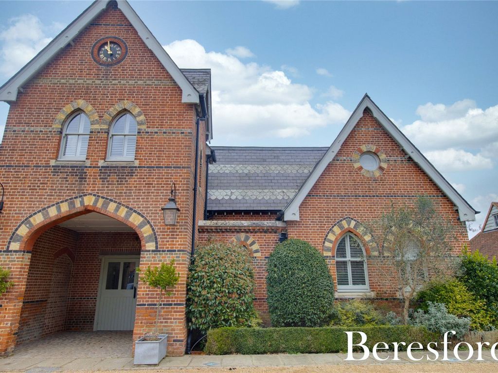 3 bed end terrace house for sale in Trueloves Lane, Ingatestone CM4, £