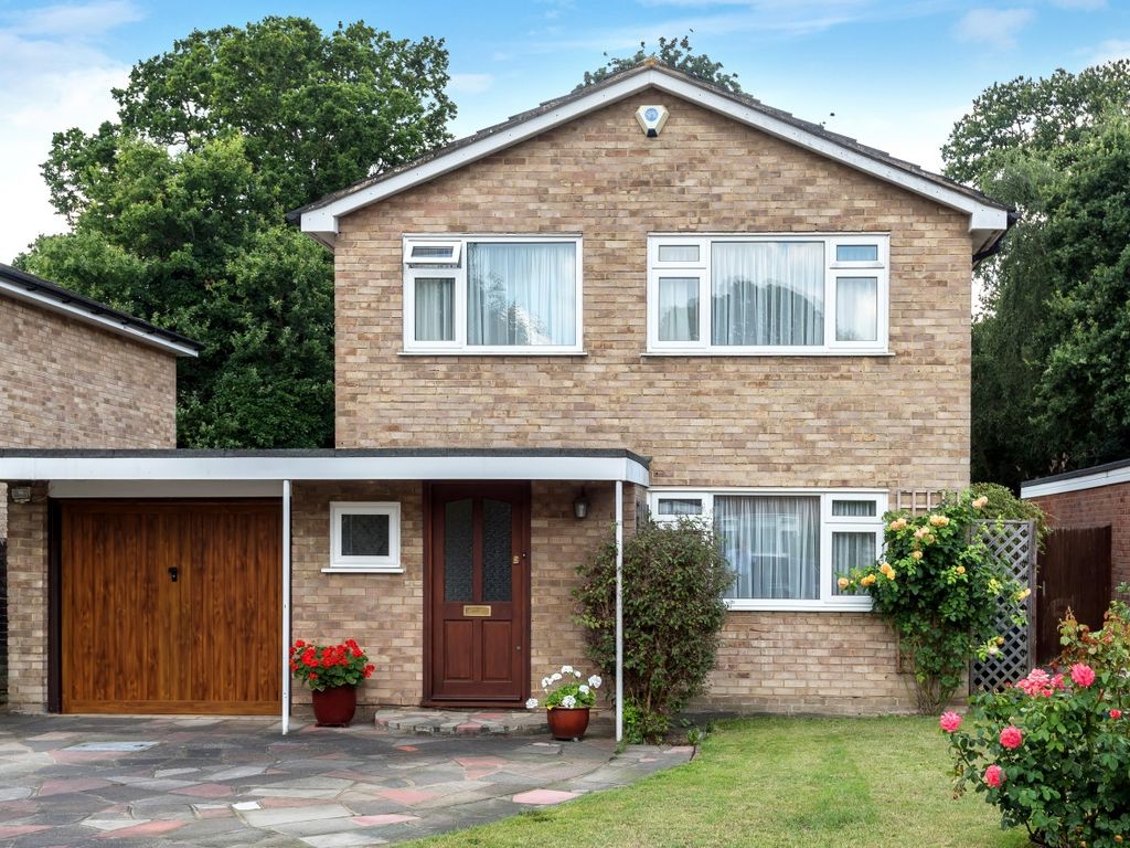 3 bed detached house for sale in High Broom Crescent, West Wickham BR4
