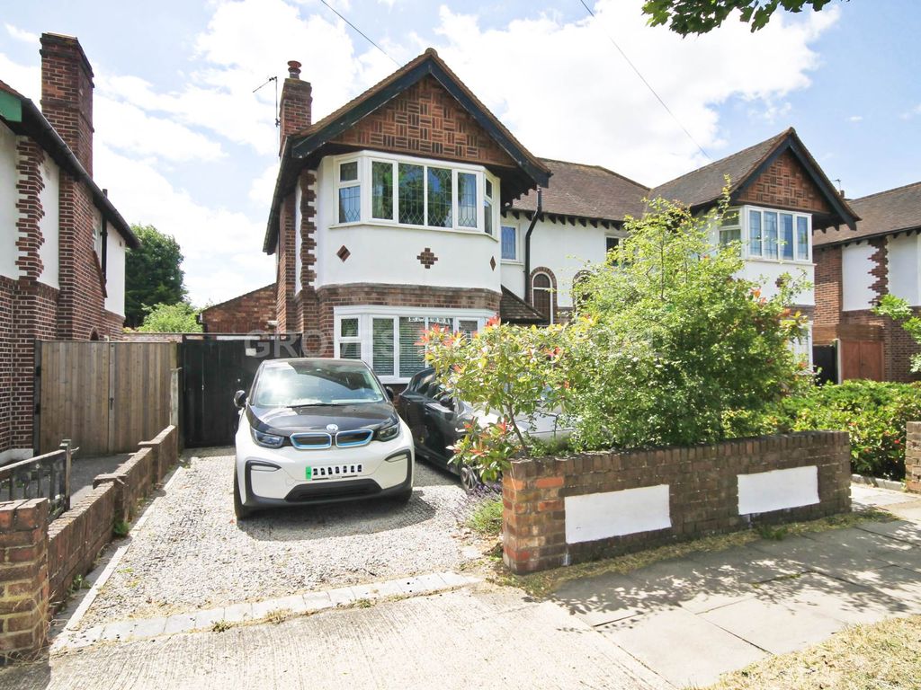3 bed semidetached house for sale in Clarence Avenue, New Malden KT3, £1,000,000 Zoopla