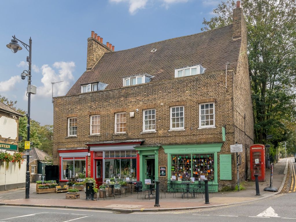 1 bed flat for sale in Bexley High Street, Bexley DA5, £250,000 Zoopla