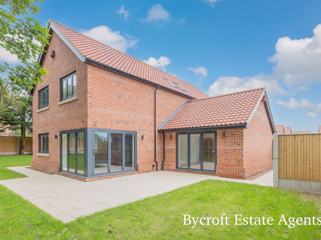 New home, 4 bed detached house for sale in Dairy Farm Gardens, Yarmouth