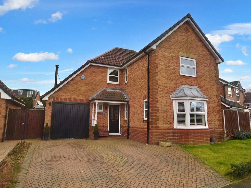 4 bed detached house for sale in Meadowgate Croft, Lofthouse, Wakefield