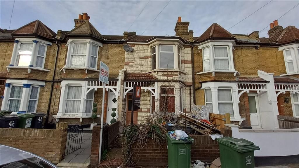 2 bed terraced house for sale in Hawstead Road, London SE6, £275,000