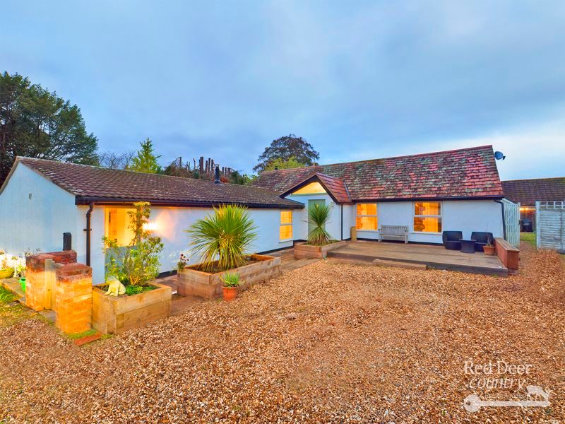 3 bed detached house for sale in Bilbrook, Minehead TA24, £450,000 Zoopla