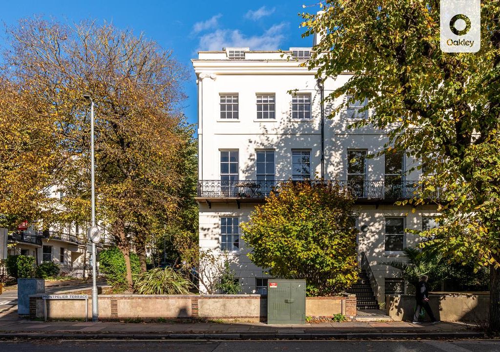 1 bed flat for sale in Montpelier Road, Brighton BN1, £375,000 Zoopla