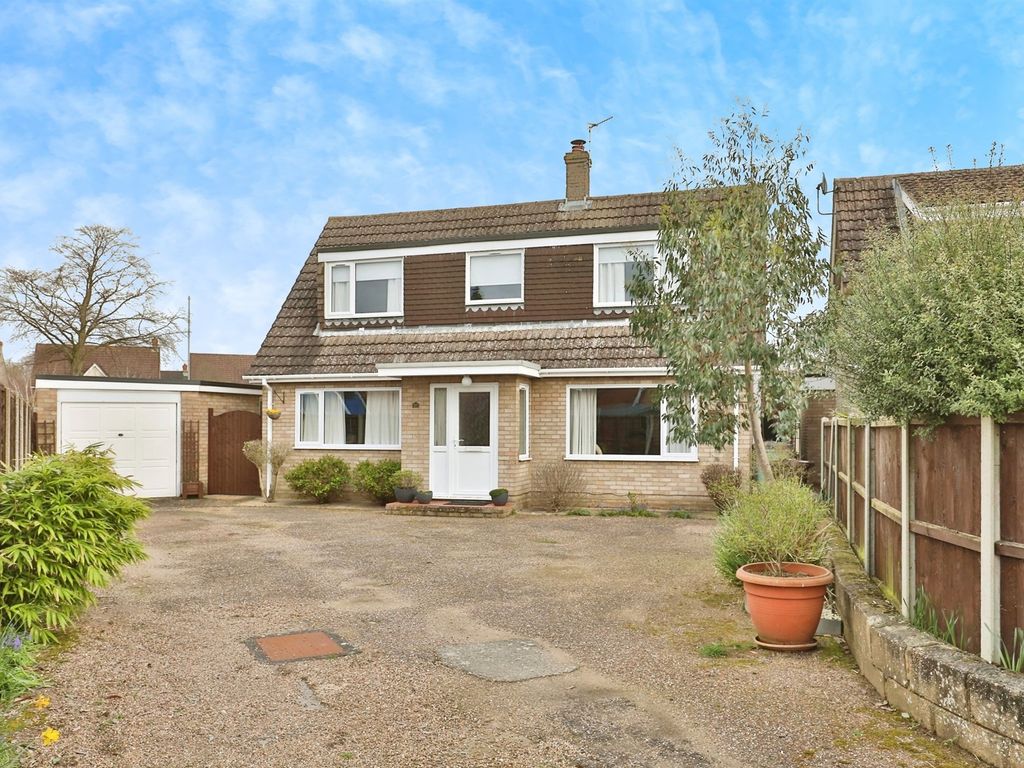 4 bed detached house for sale in Marlingford Way, Easton, Norwich NR9