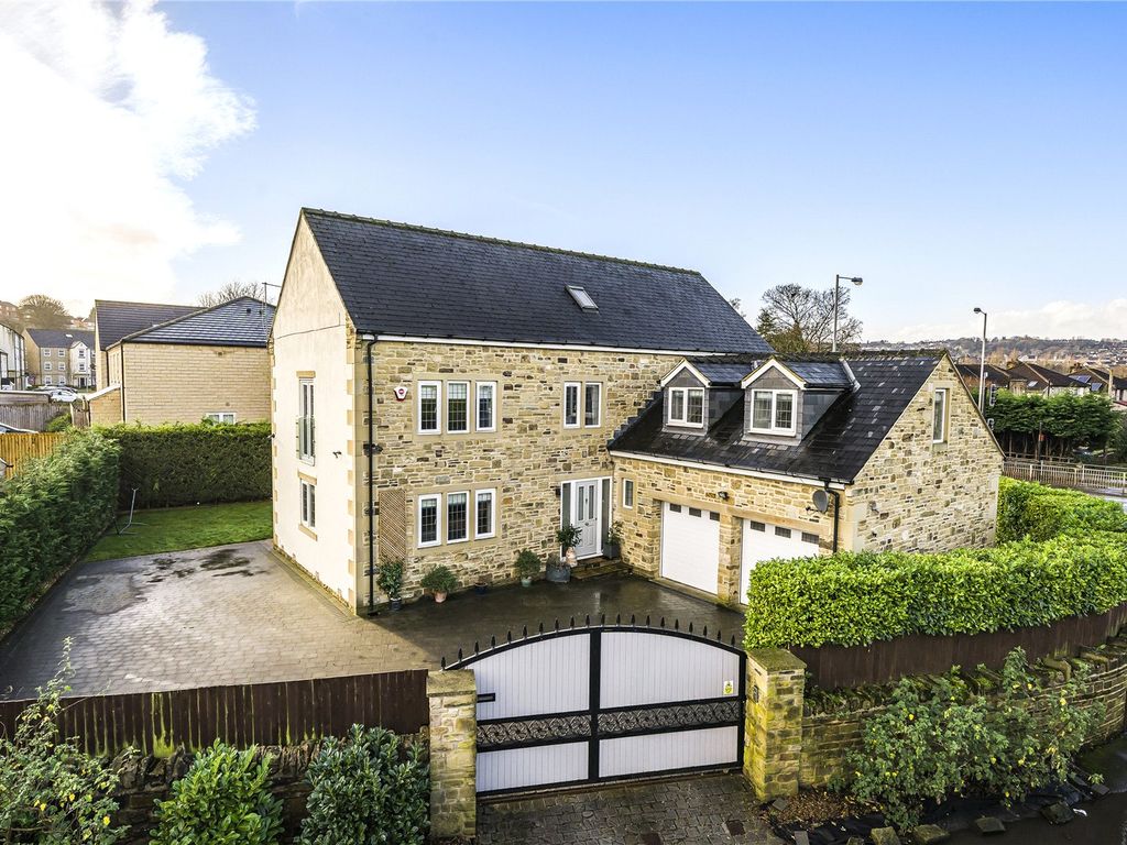 Parkin Lane, Bradford, West Yorkshire BD10  