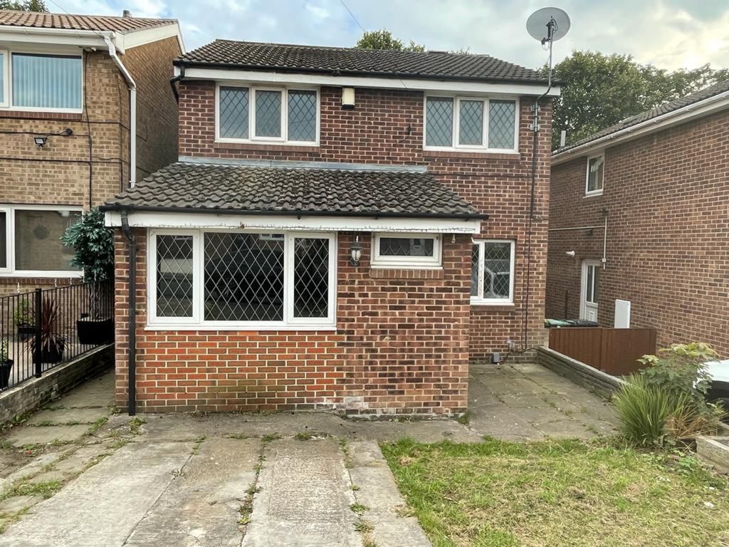 3 bed detached house for sale in Tyndale Walk, Batley WF17 Zoopla