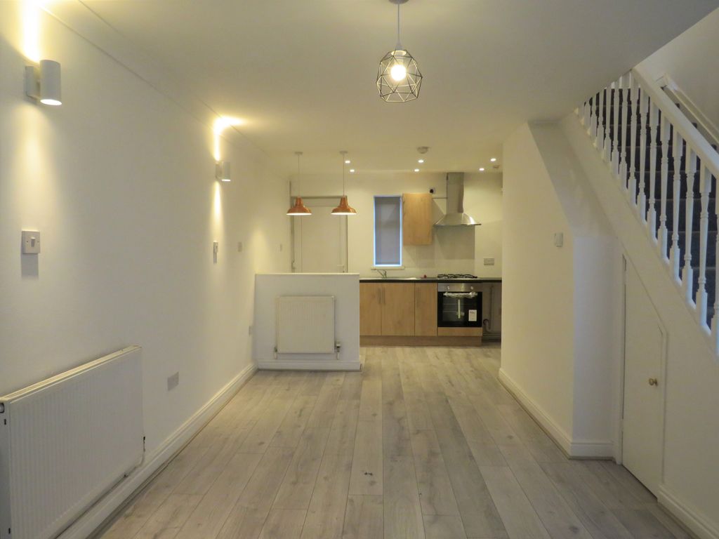 2 bed end terrace house to rent in Paget Street, Grangetown, Cardiff