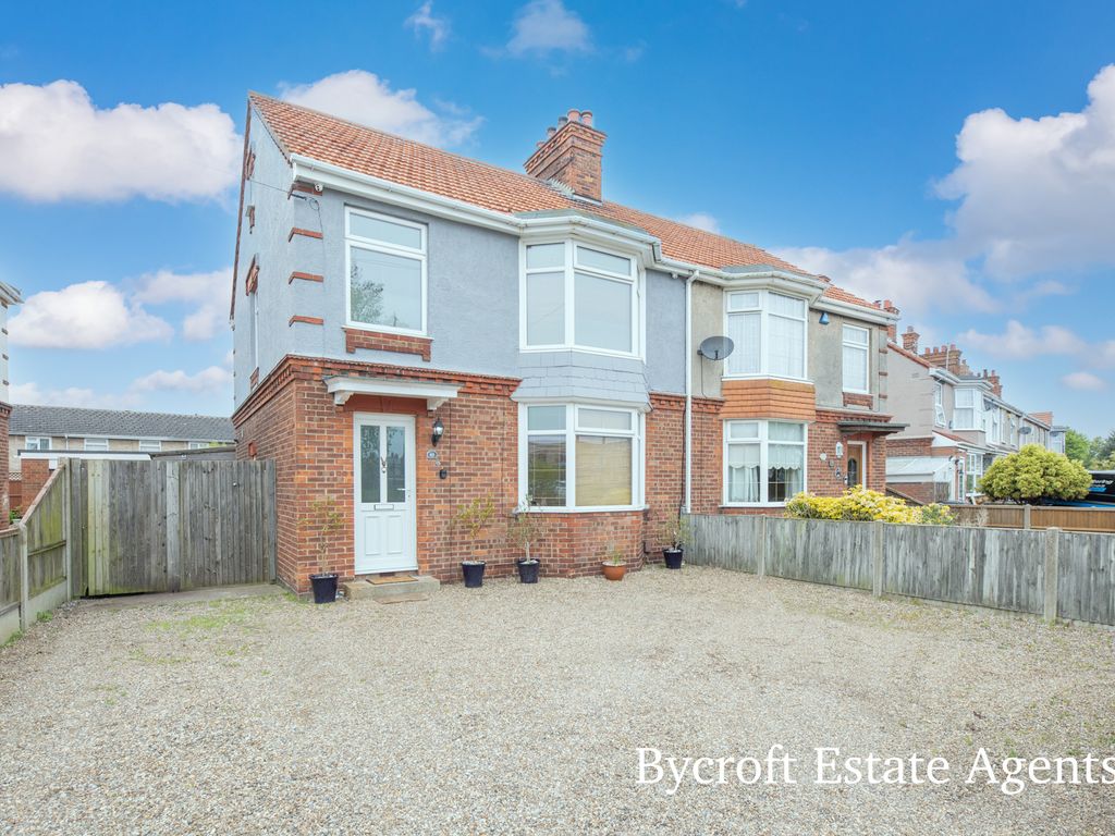 3 bed semidetached house for sale in Keyes Avenue, Great Yarmouth NR30