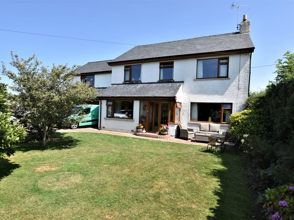 5 bed detached house for sale in Mountbarrow Road, Ulverston, Cumbria