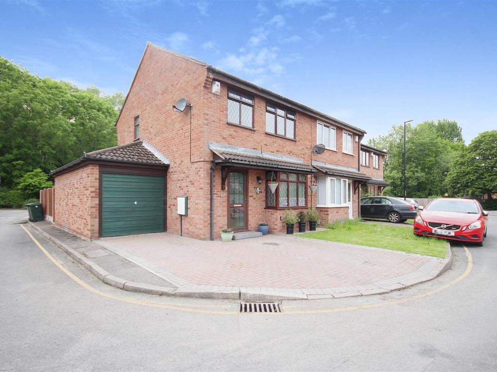 3 bed semidetached house for sale in Blackshaw Drive, Walsgrave On