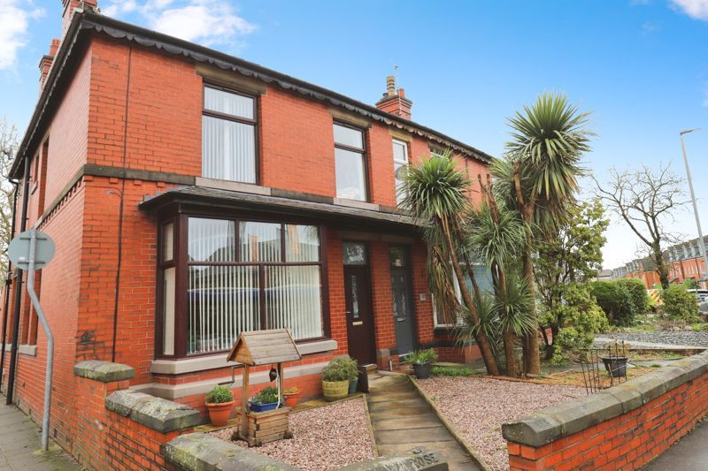 3 bed terraced house for sale in Walshaw Road, Walshaw, Bury BL8, £