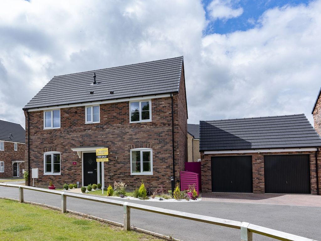 4 bed detached house for sale in Birch Road, Kirton, Boston PE20, £