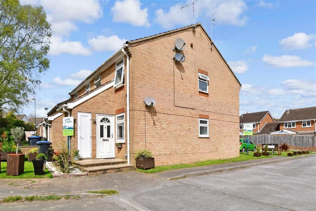 1 bed for sale in Cedar Way, Haywards Heath, West Sussex