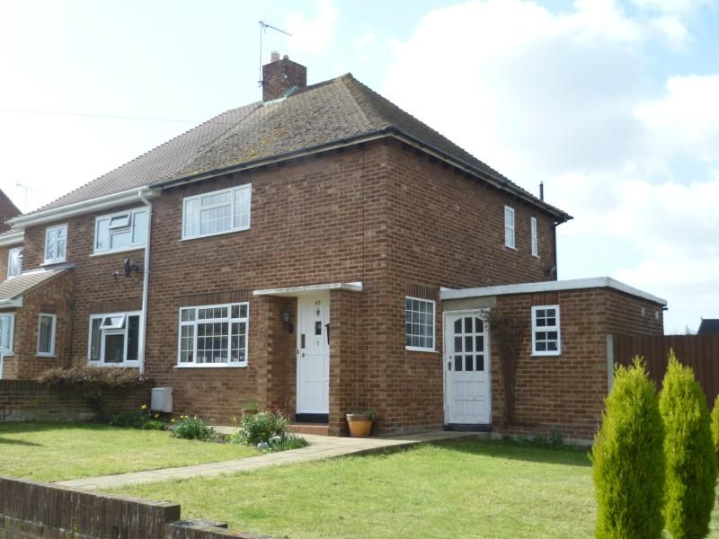2 bed semidetached house to rent in Steadman Close, Higham, Rochester